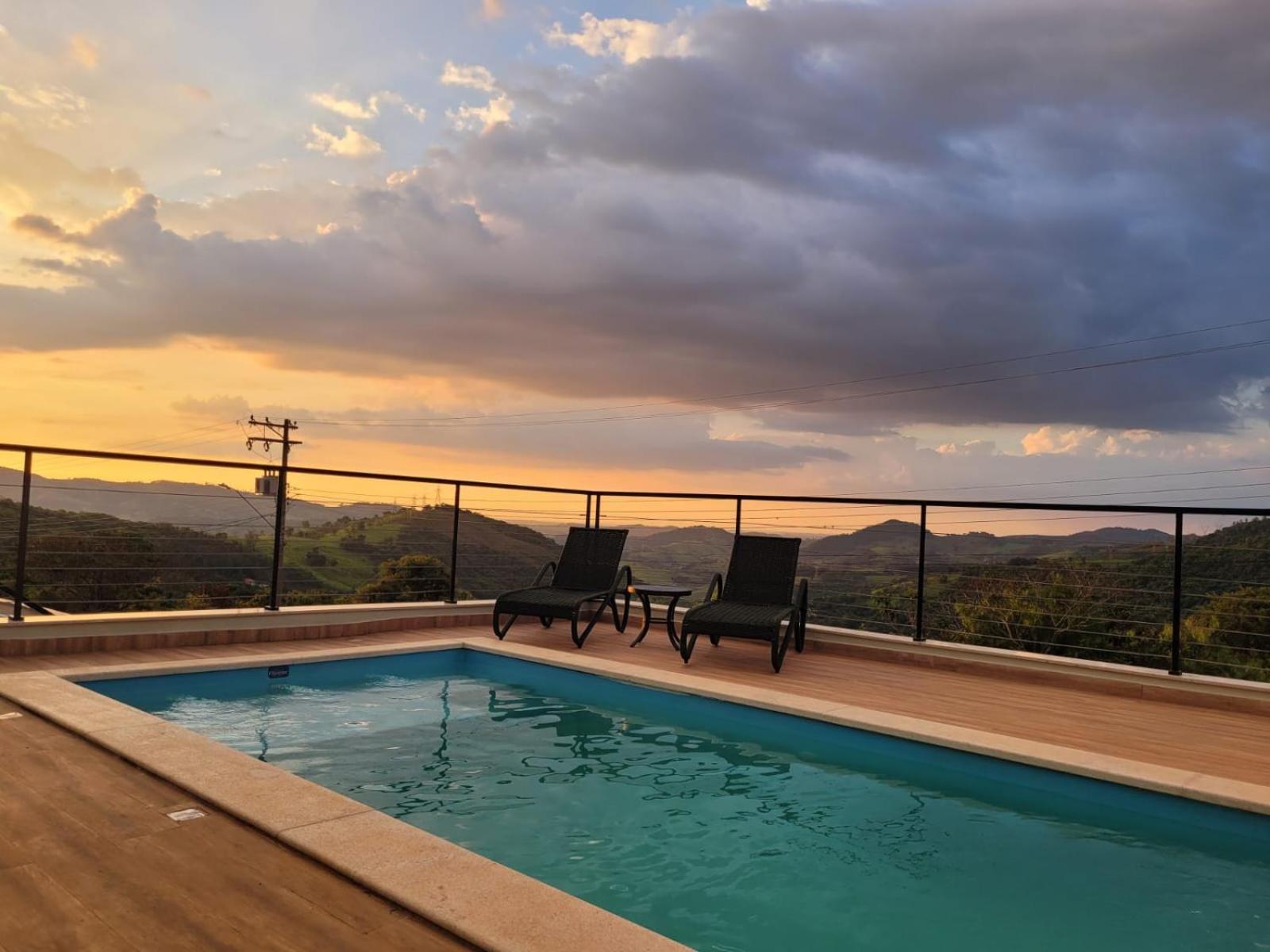 Águas de Lindóia Casa Nova, Piscina E Vista Para As Montanhas 빌라 외부 사진